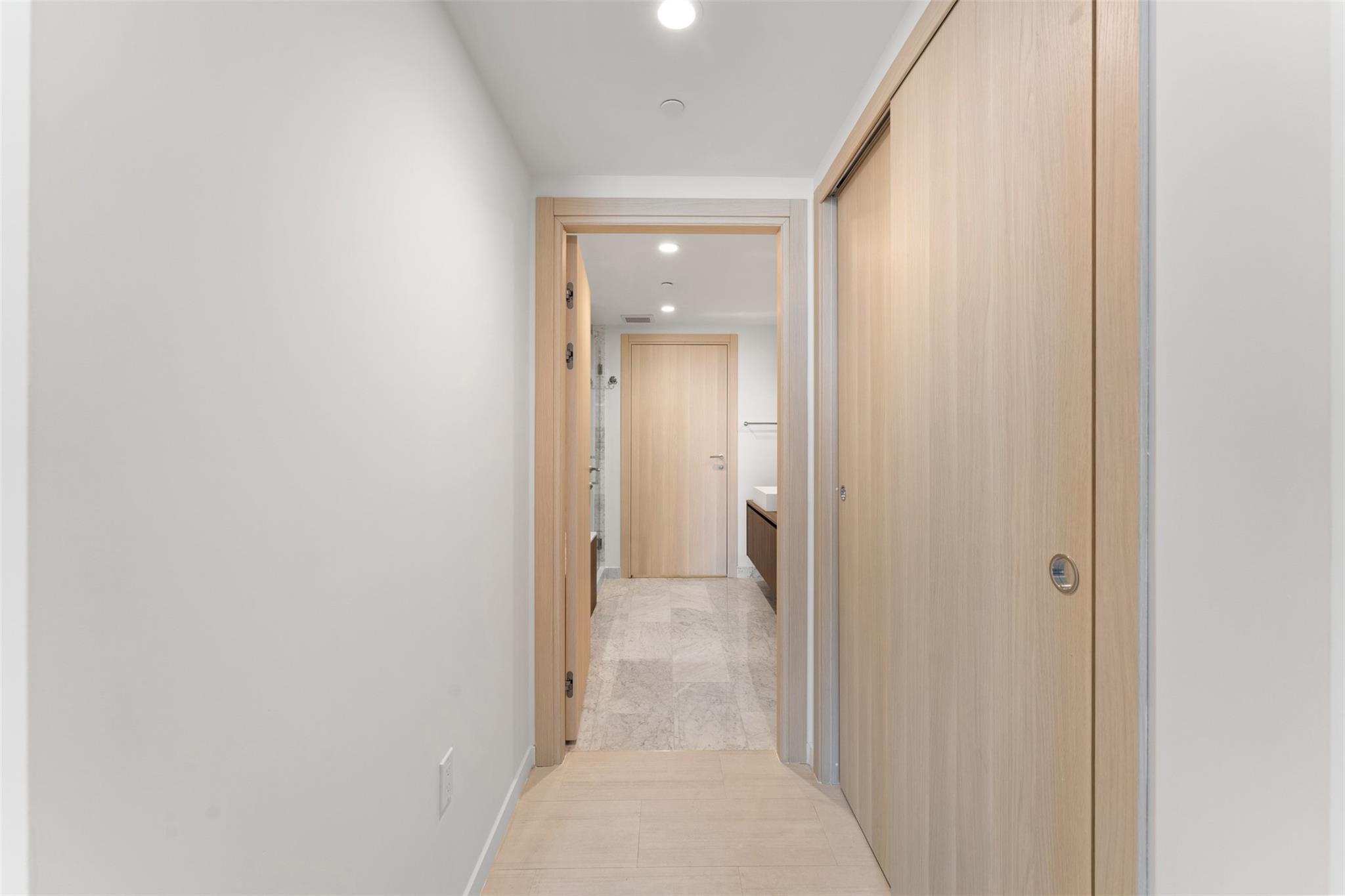 1000 Brickell Plz #3103, Miami FL 33131