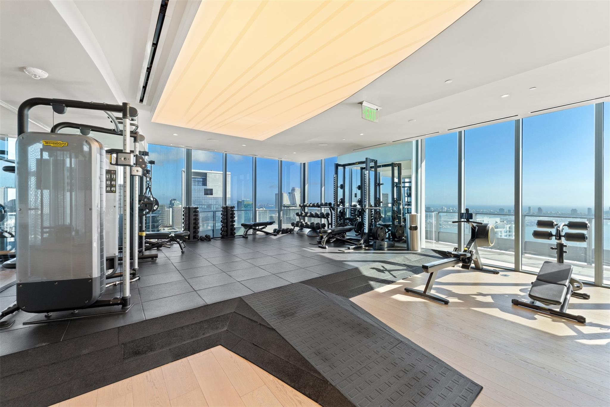 1000 Brickell Plz #3103, Miami FL 33131