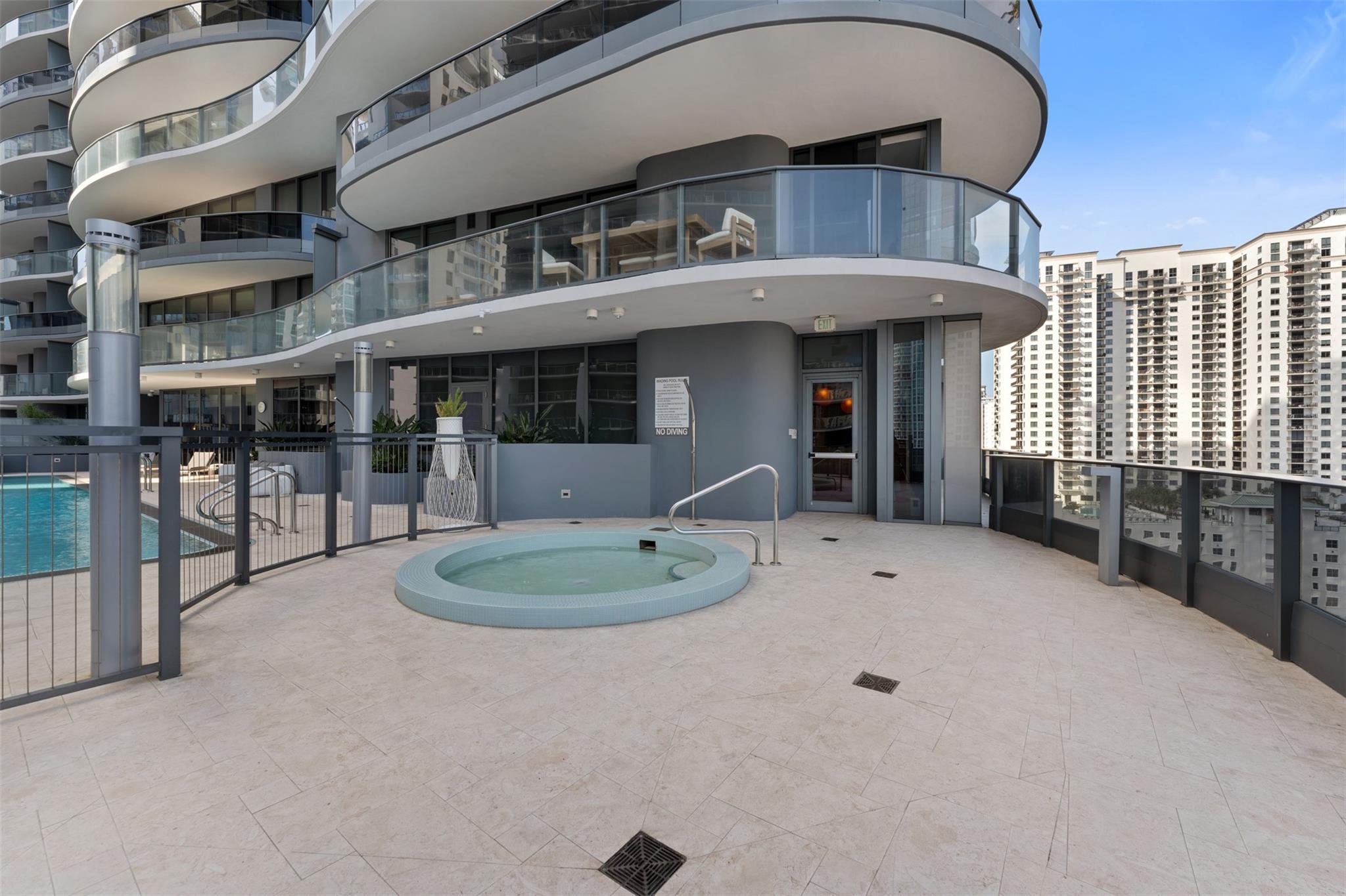 1000 Brickell Plz #3103, Miami FL 33131