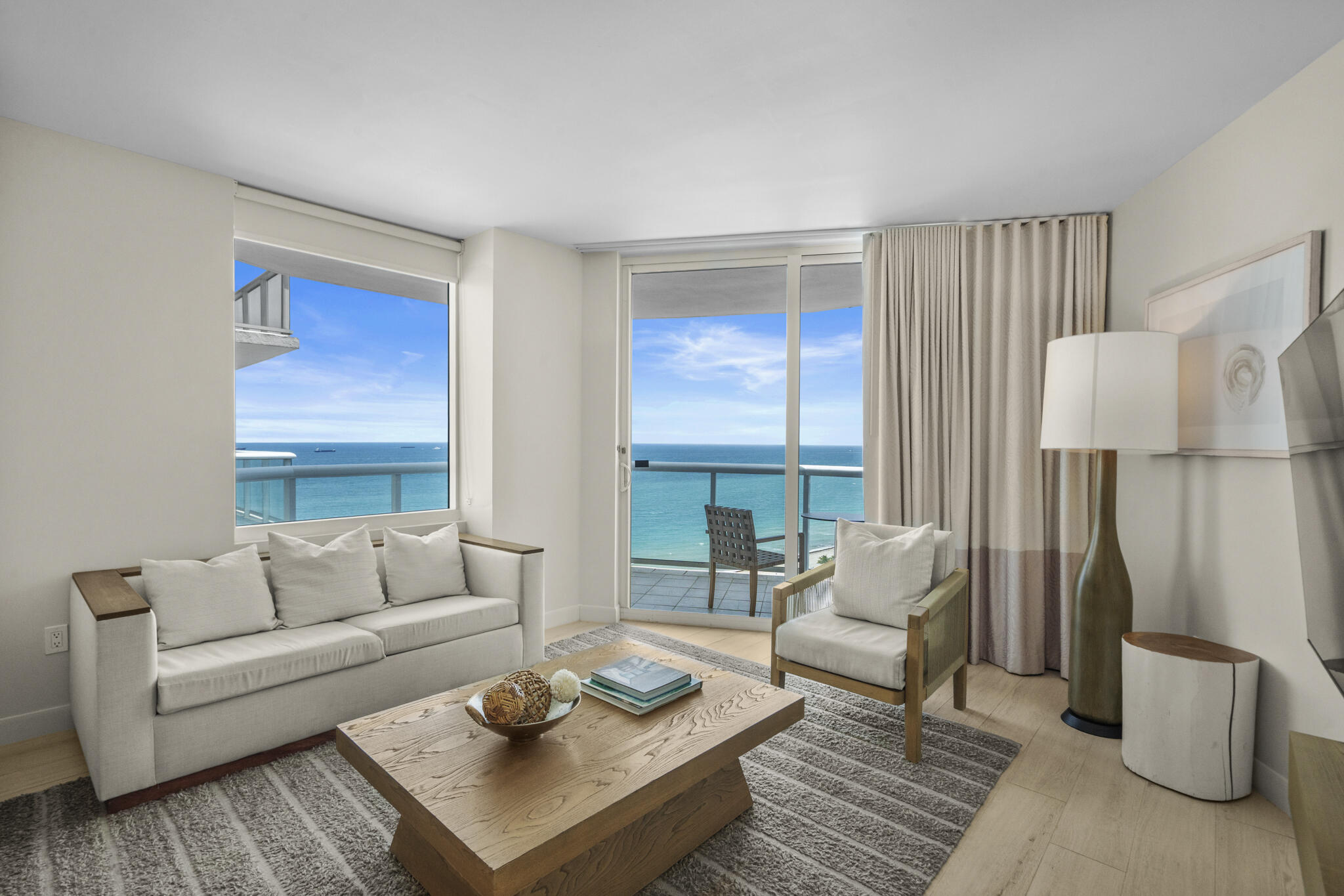 505 N Fort Lauderdale #1809, Fort Lauderdale FL 33304