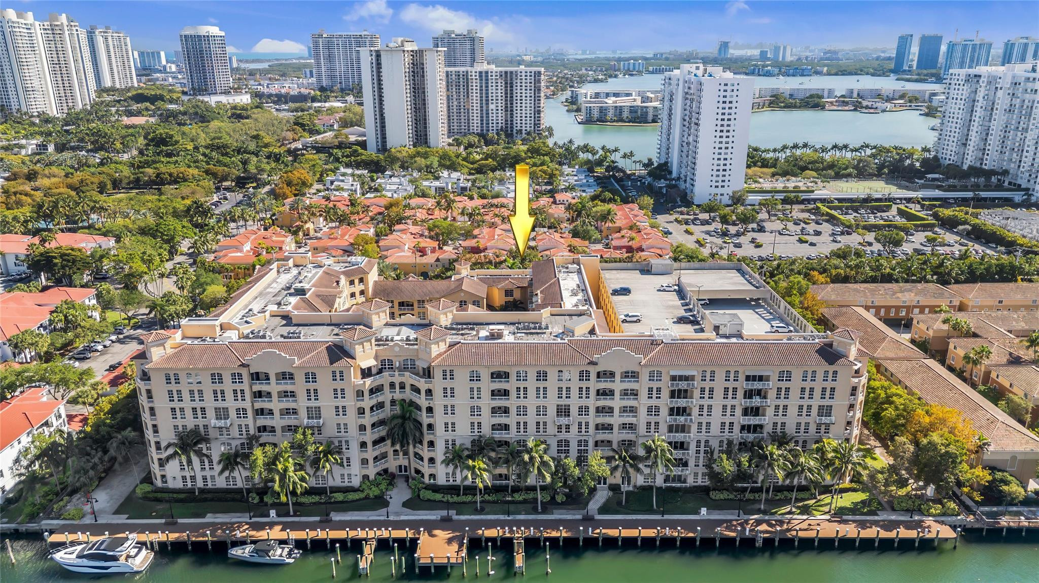 3001 NE 185th #111, Aventura FL 33180