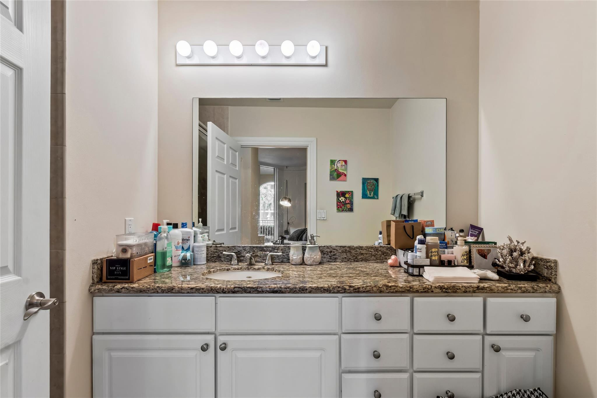 3001 NE 185th #111, Aventura FL 33180