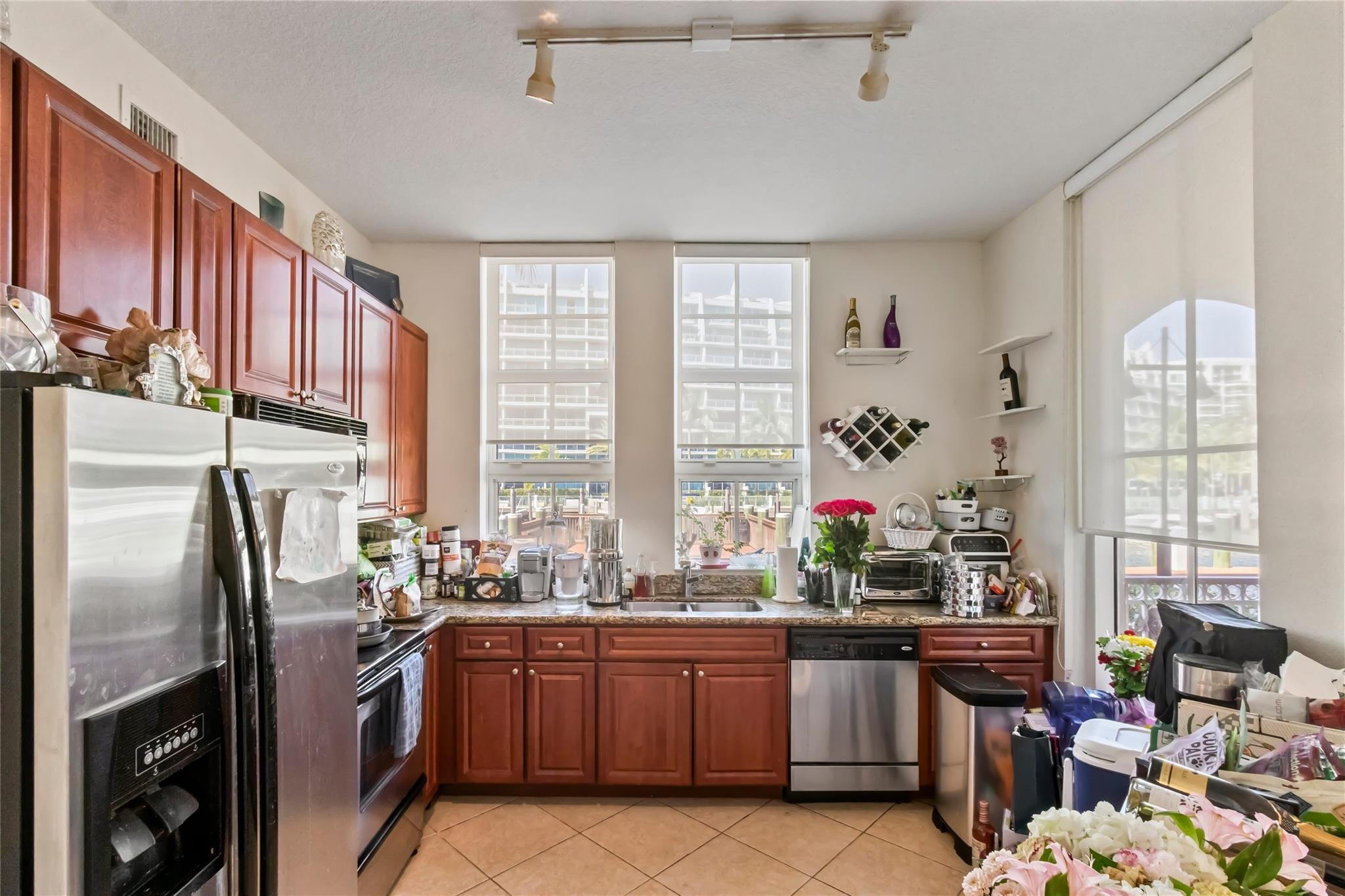 3001 NE 185th #111, Aventura FL 33180