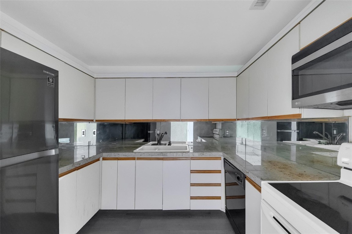 6371 Bay Club #4, Fort Lauderdale FL 33308