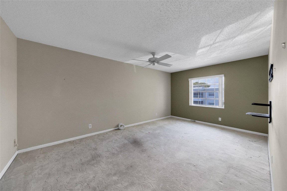 6371 Bay Club #4, Fort Lauderdale FL 33308