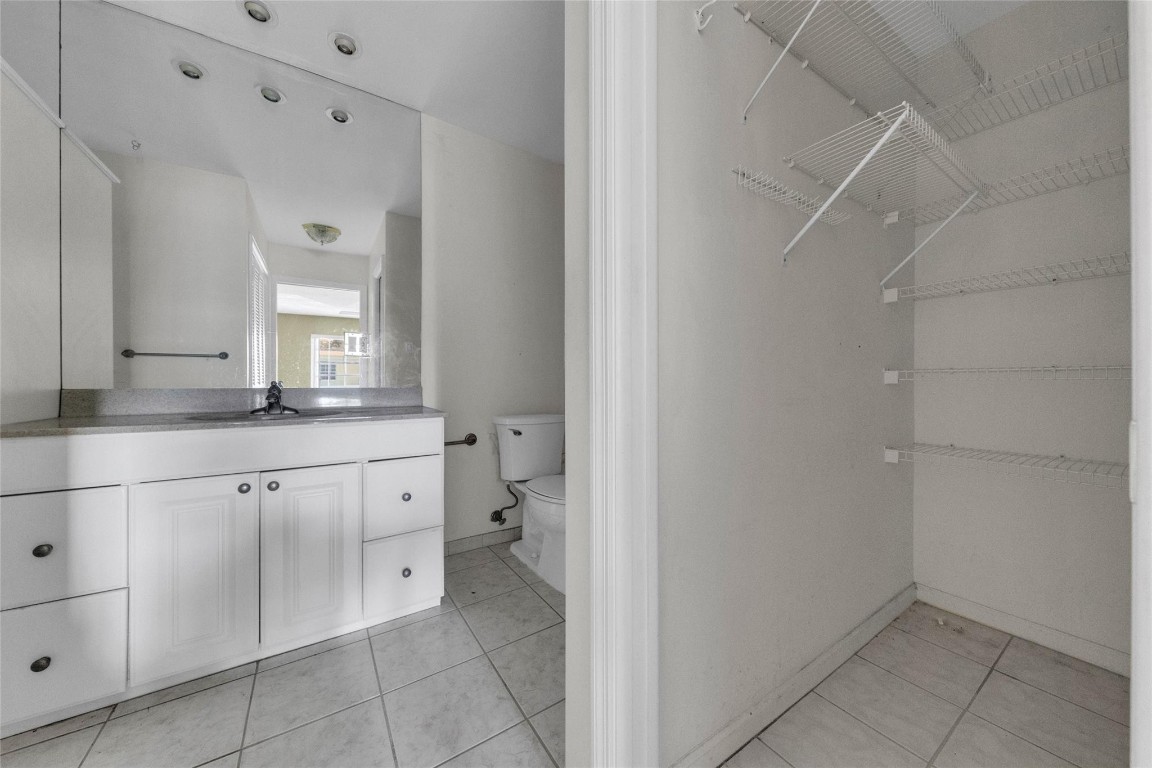 6371 Bay Club #4, Fort Lauderdale FL 33308