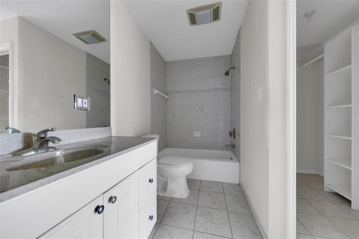 6371 Bay Club #4, Fort Lauderdale FL 33308