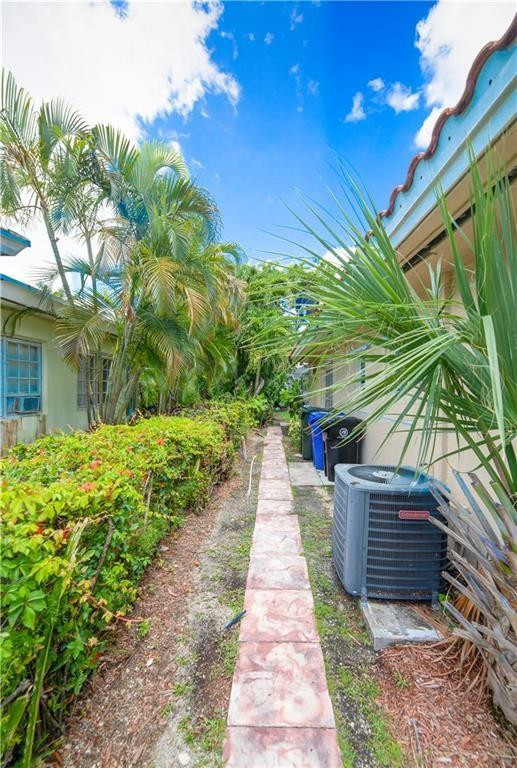 2613-2615 NE 33rd, Fort Lauderdale FL 33308