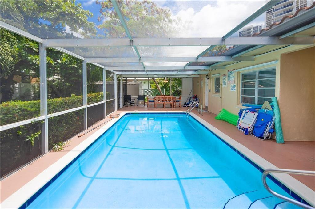2613-2615 NE 33rd, Fort Lauderdale FL 33308