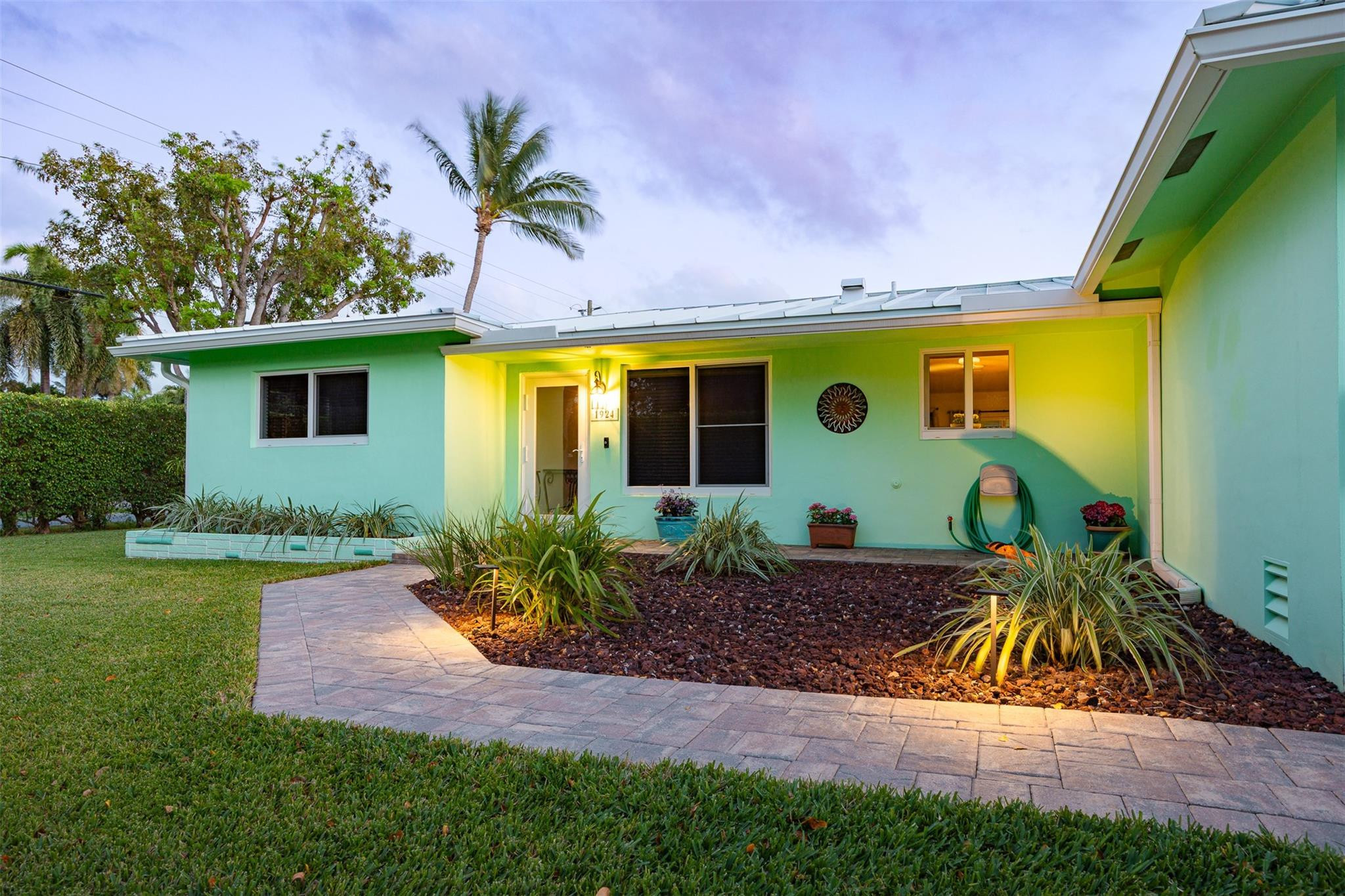 1924 NE 18th, Fort Lauderdale FL 33305