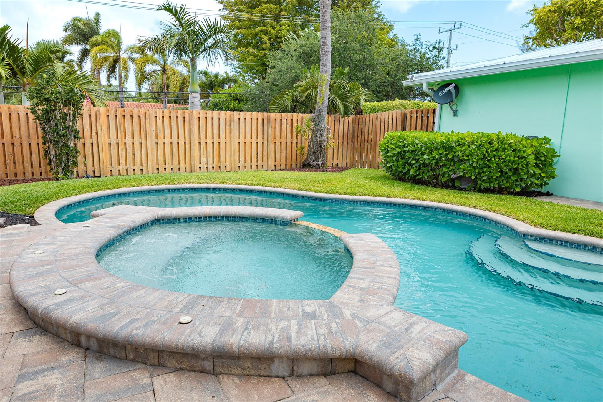 1924 NE 18th, Fort Lauderdale FL 33305