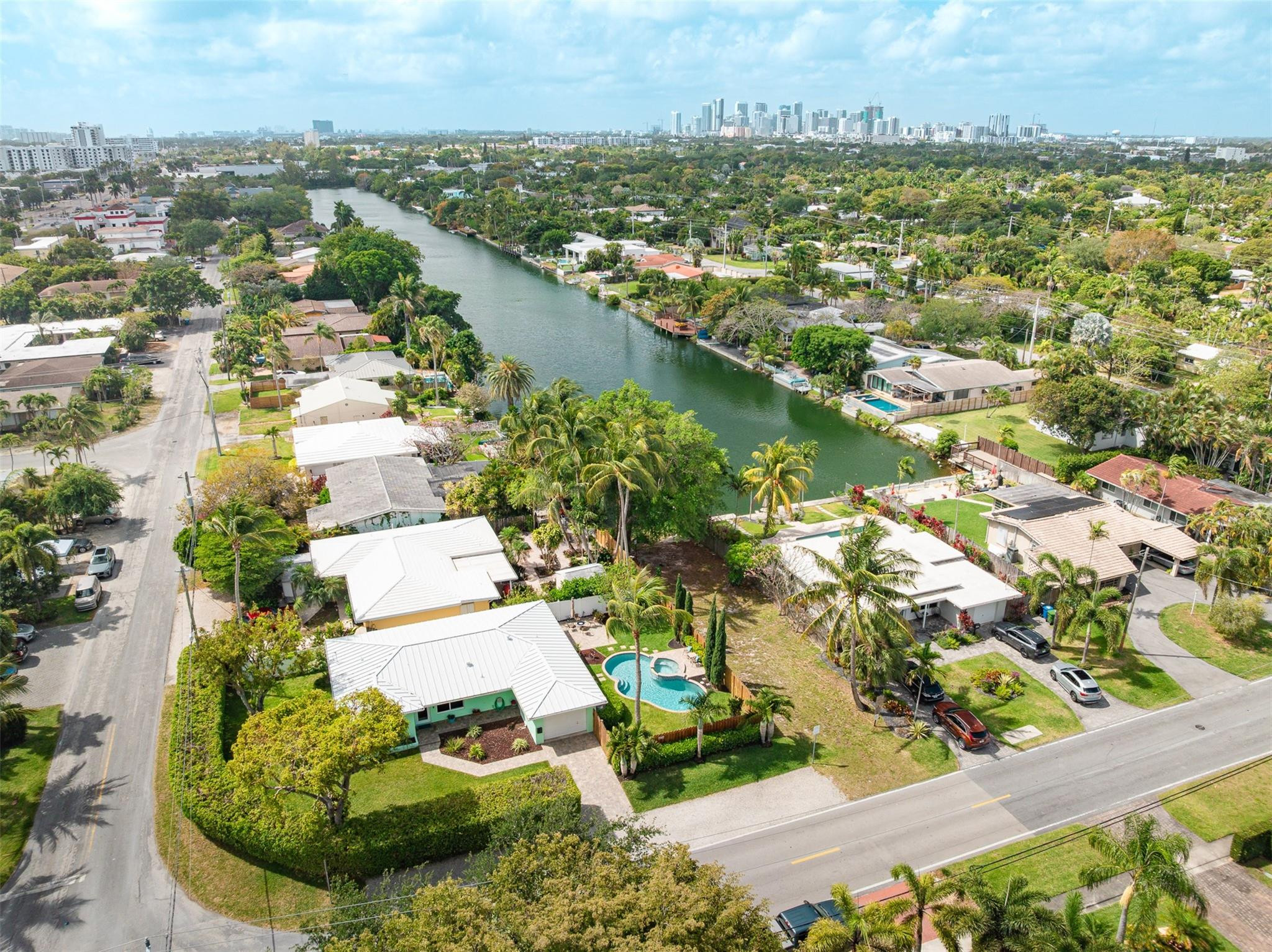1924 NE 18th, Fort Lauderdale FL 33305