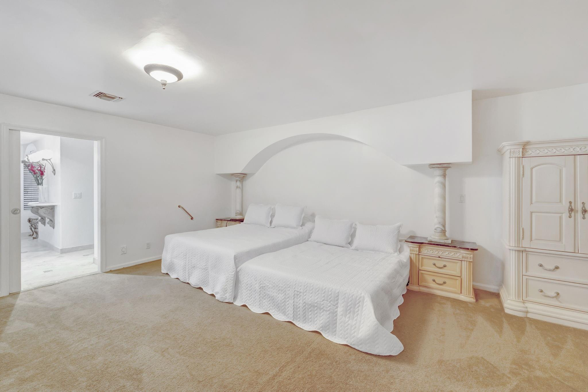 5355 NW 77th, Coral Springs FL 33067
