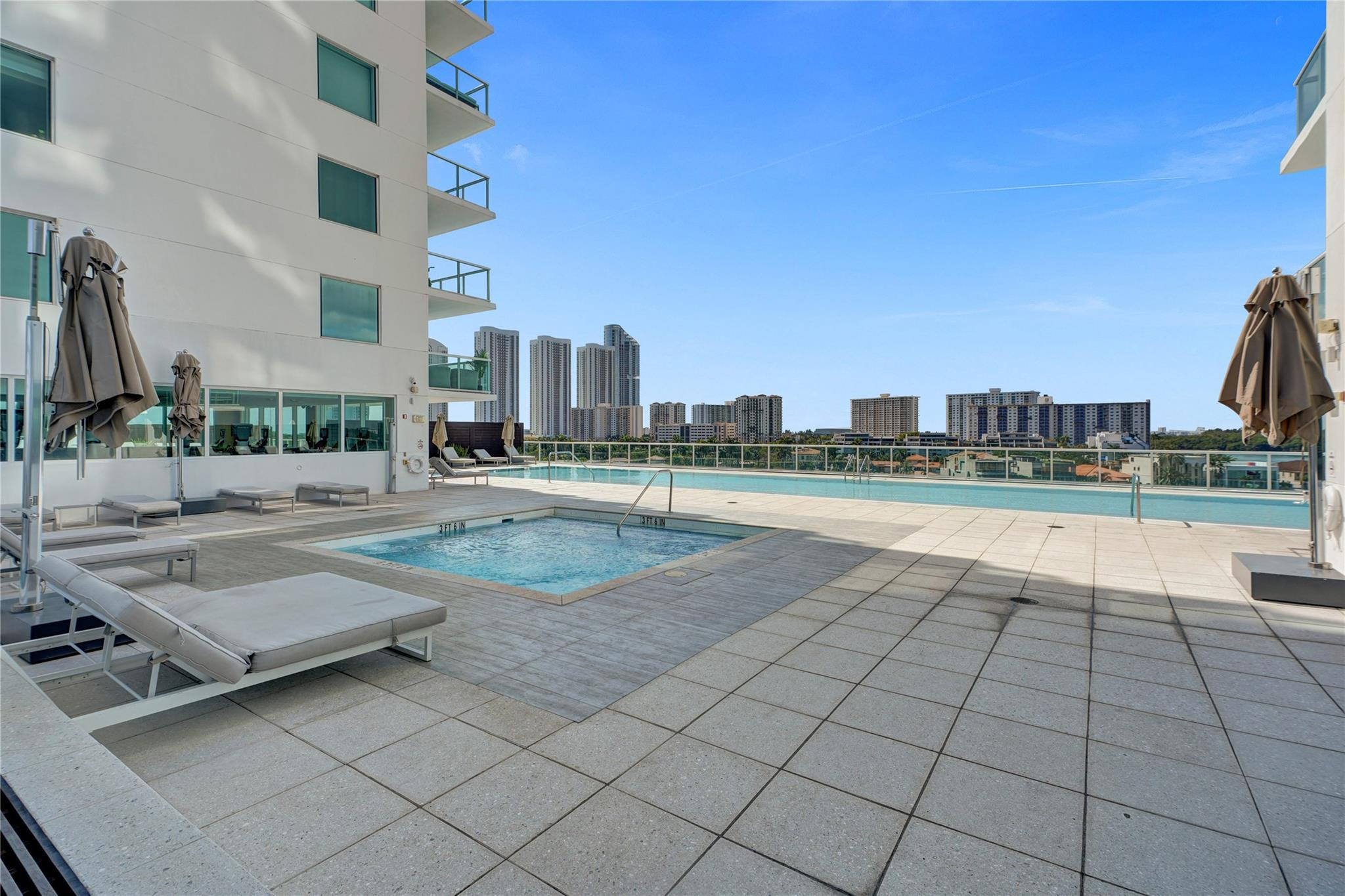 400 Sunny Isles #2005, Sunny Isles Beach FL 33160