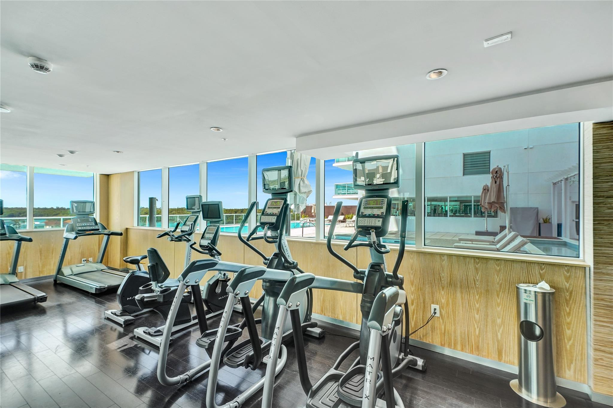 400 Sunny Isles #2005, Sunny Isles Beach FL 33160