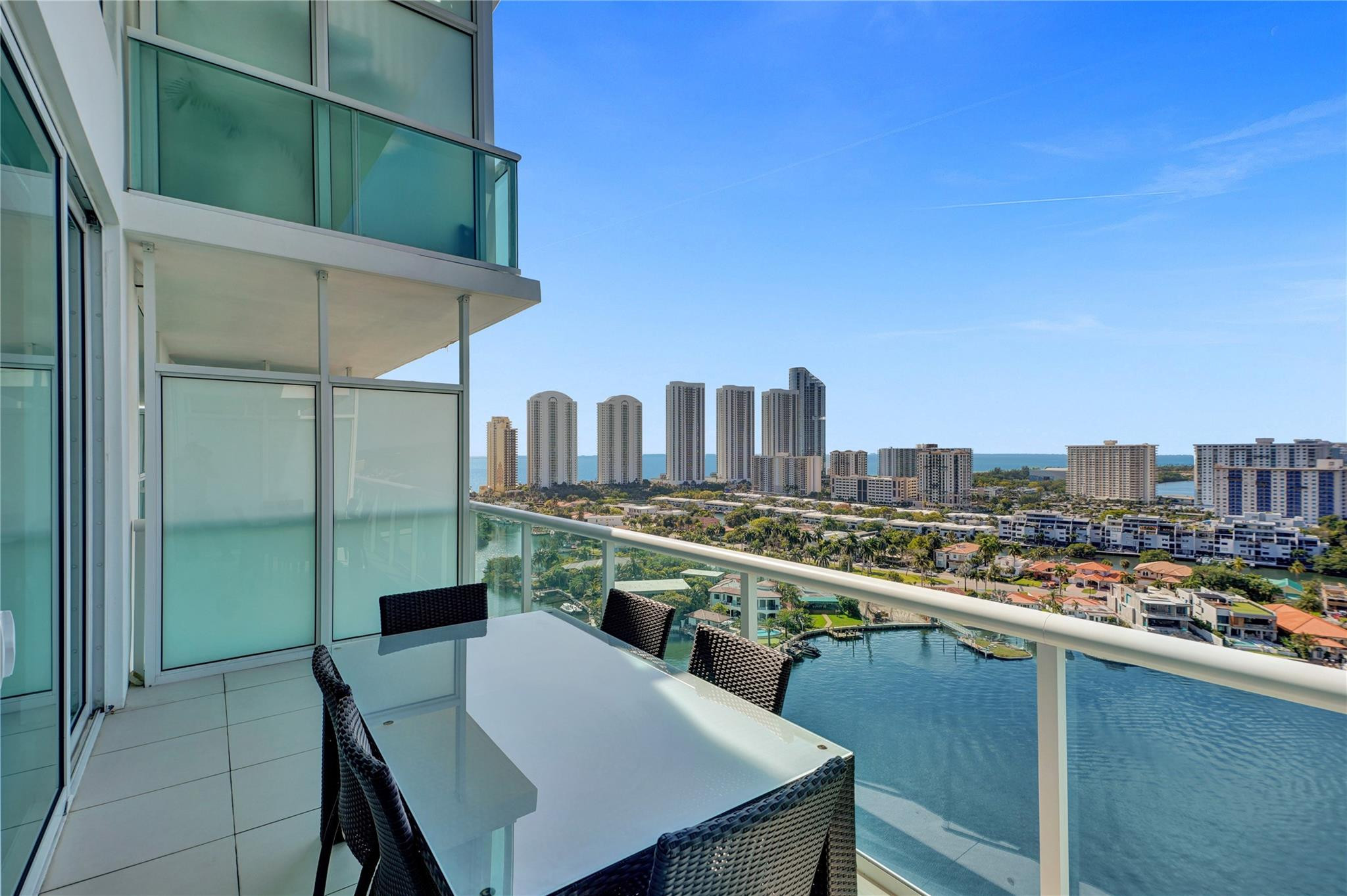 400 Sunny Isles #2005, Sunny Isles Beach FL 33160