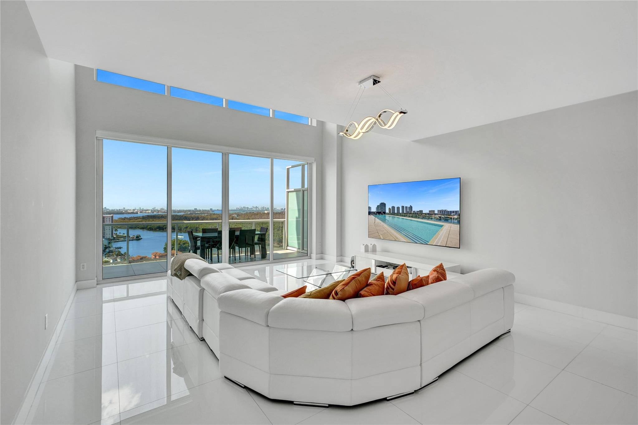 400 Sunny Isles #2005, Sunny Isles Beach FL 33160