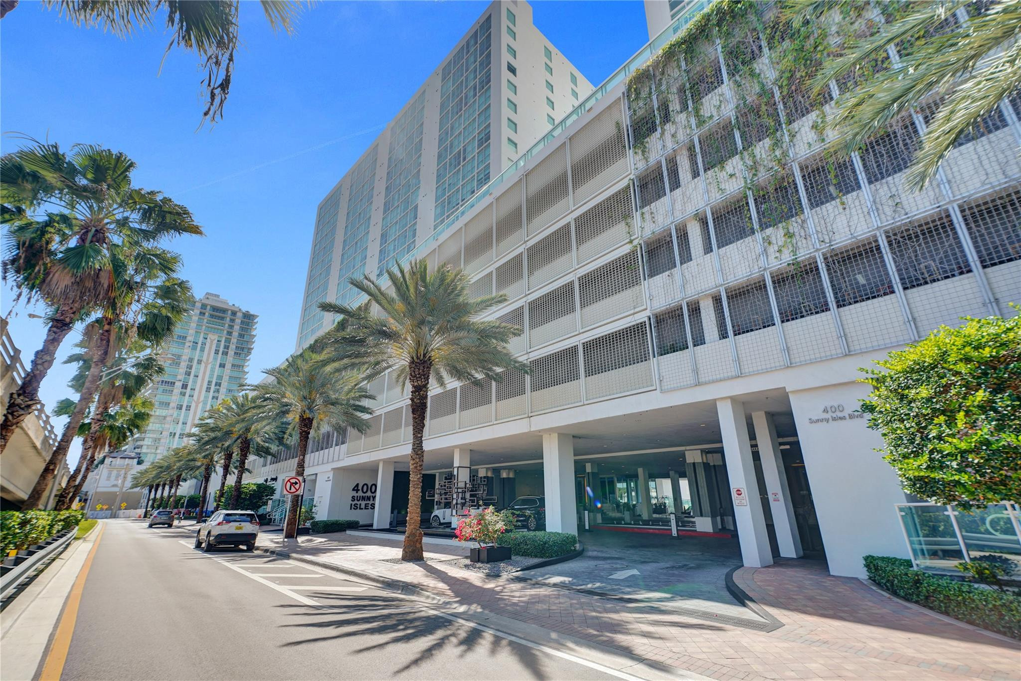 400 Sunny Isles #2005, Sunny Isles Beach FL 33160