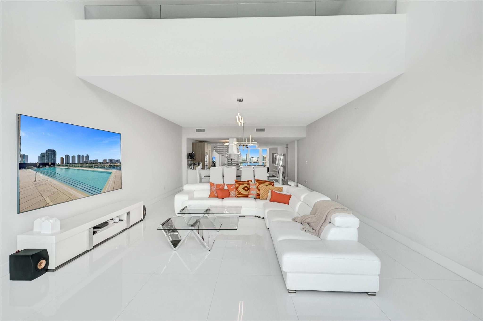 400 Sunny Isles #2005, Sunny Isles Beach FL 33160