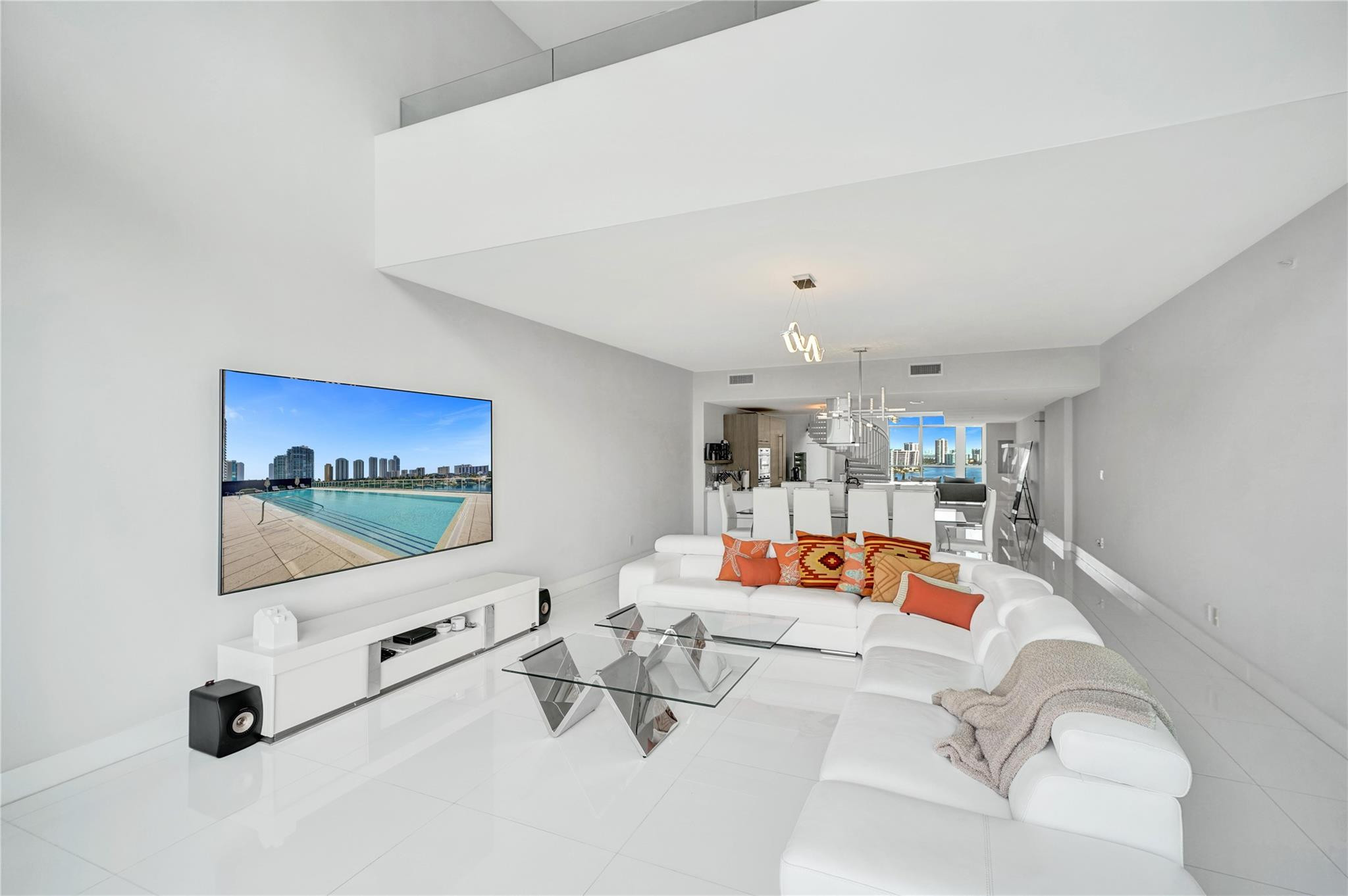 400 Sunny Isles #2005, Sunny Isles Beach FL 33160