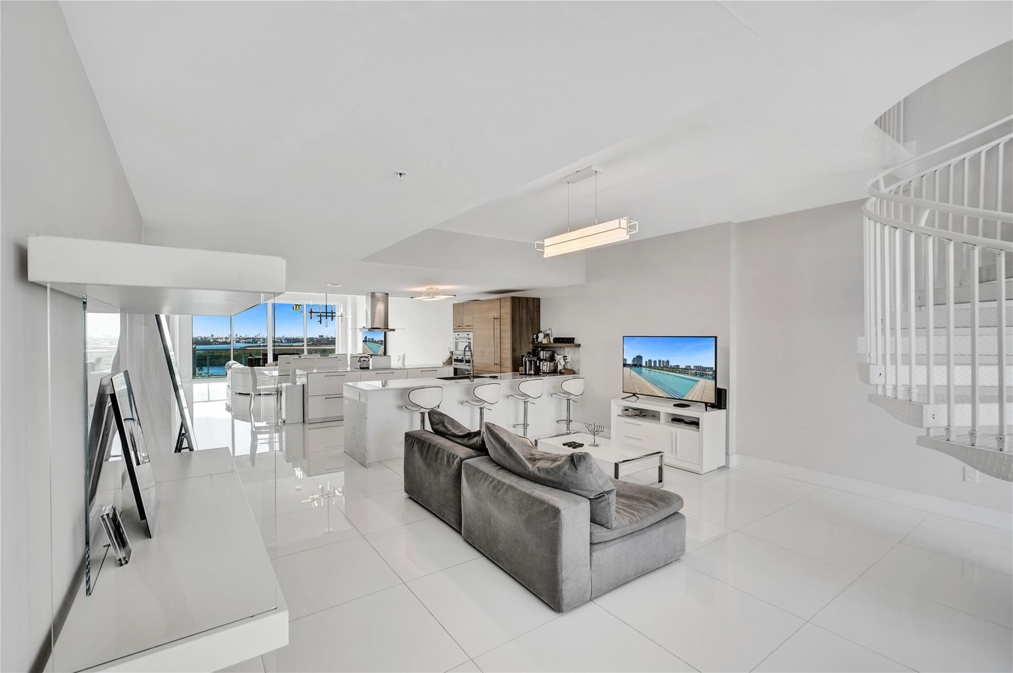 400 Sunny Isles #2005, Sunny Isles Beach FL 33160
