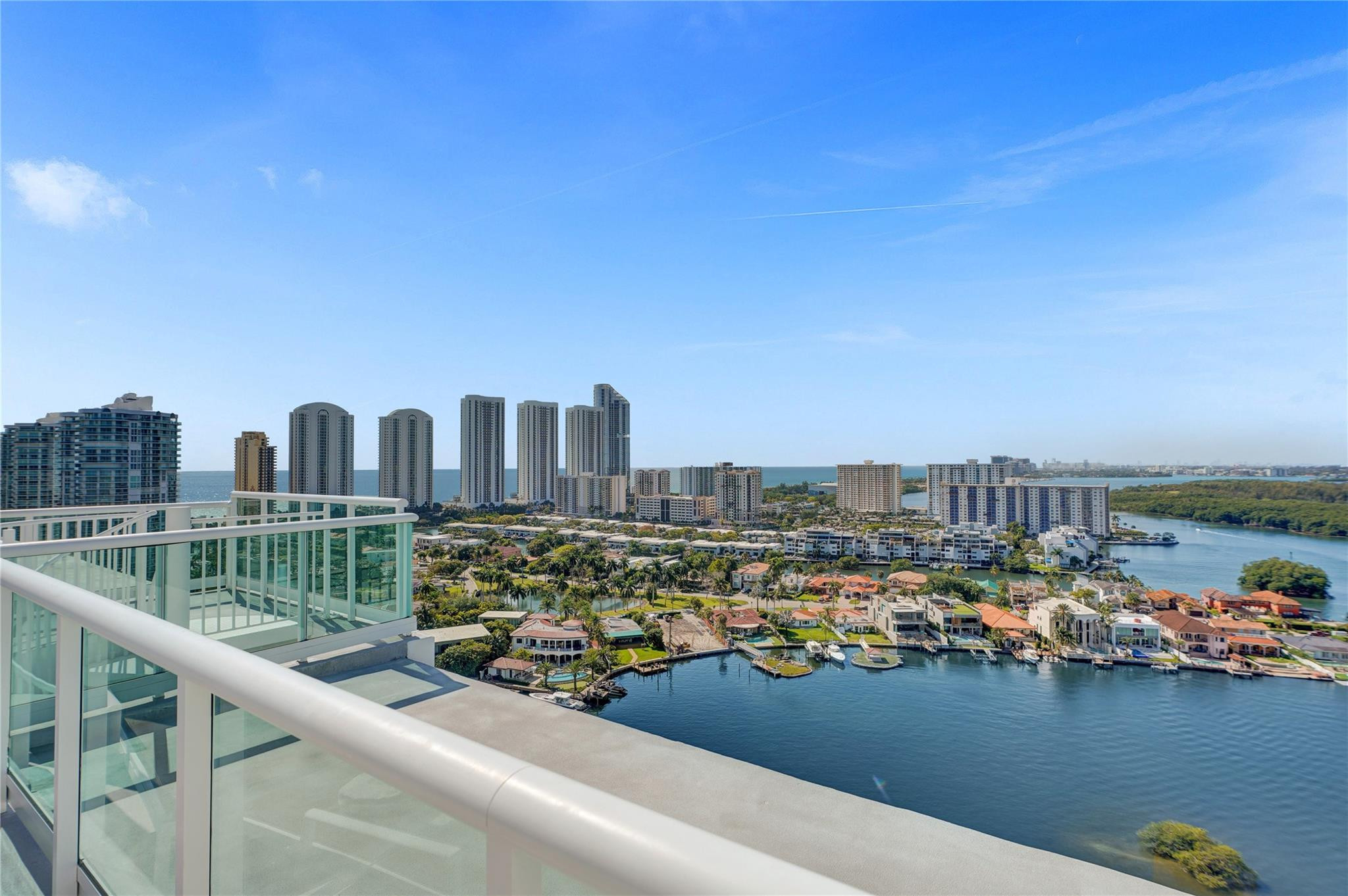 400 Sunny Isles #2005, Sunny Isles Beach FL 33160