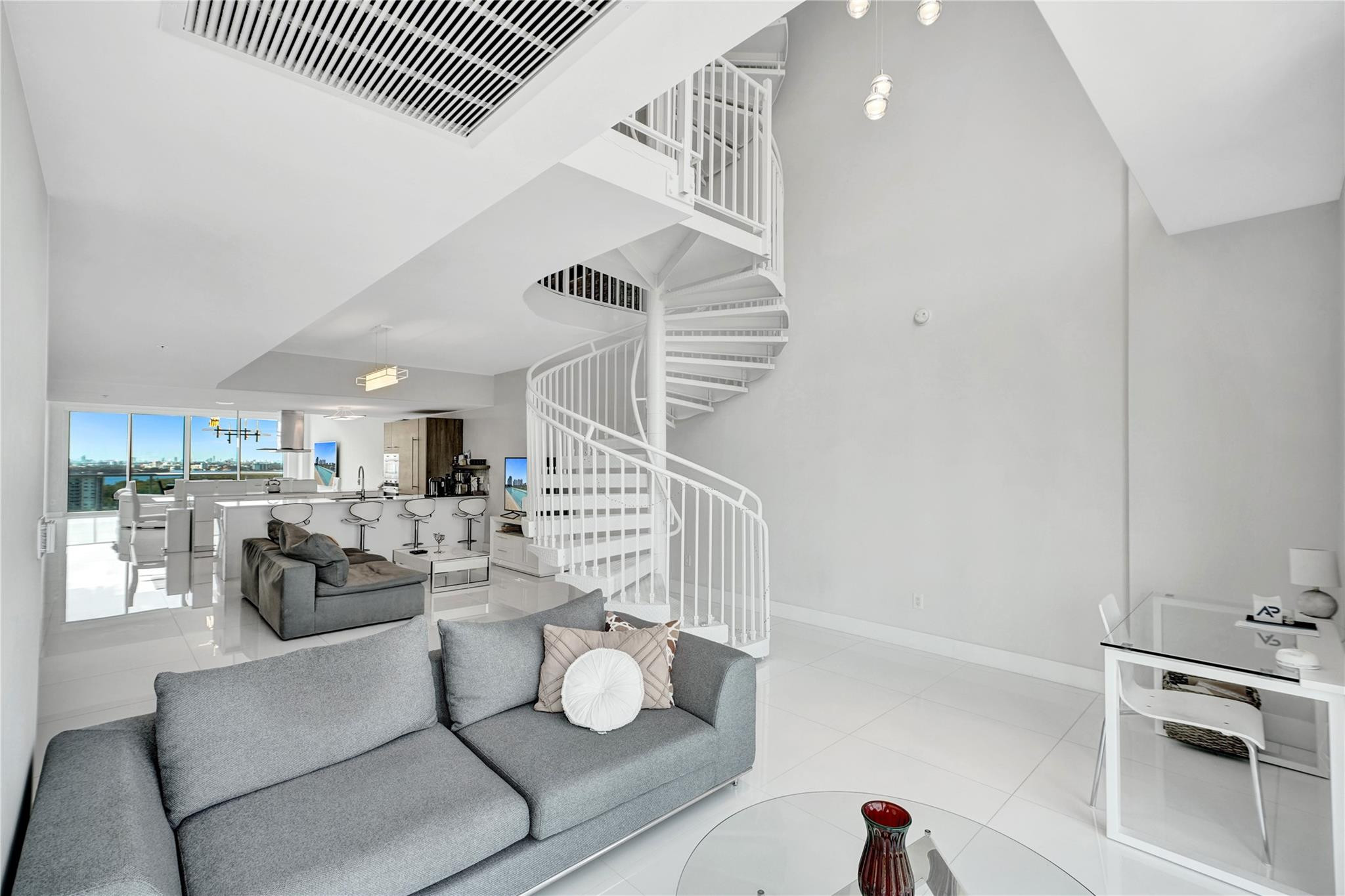 400 Sunny Isles #2005, Sunny Isles Beach FL 33160