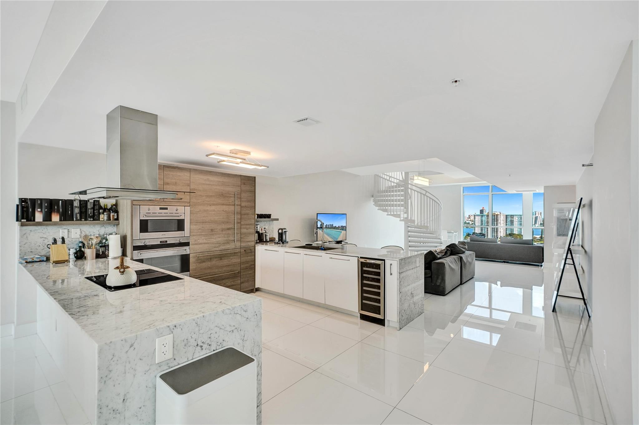 400 Sunny Isles #2005, Sunny Isles Beach FL 33160