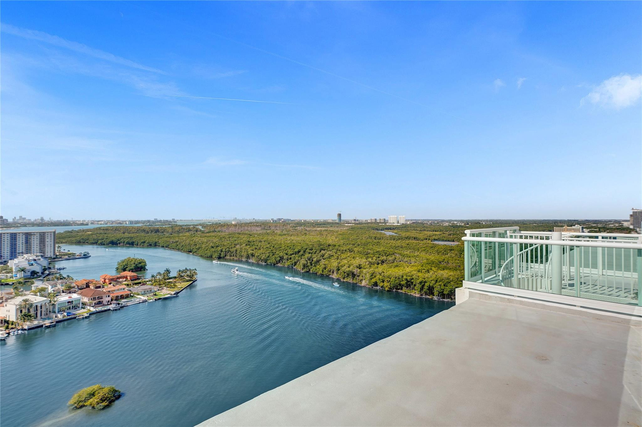 400 Sunny Isles #2005, Sunny Isles Beach FL 33160