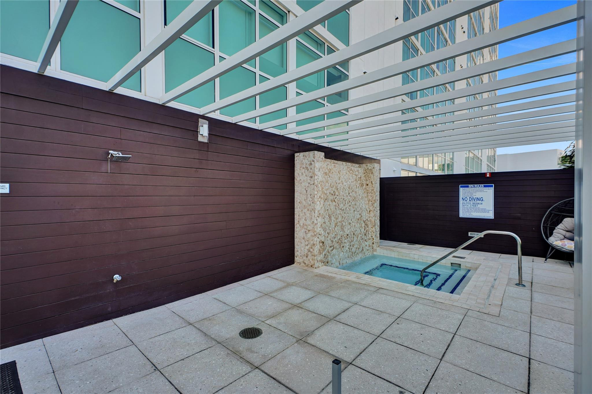 400 Sunny Isles #2005, Sunny Isles Beach FL 33160
