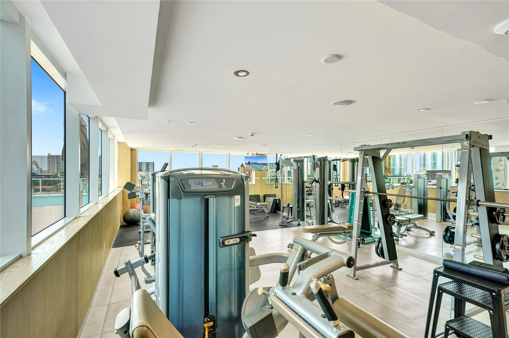 400 Sunny Isles #2005, Sunny Isles Beach FL 33160