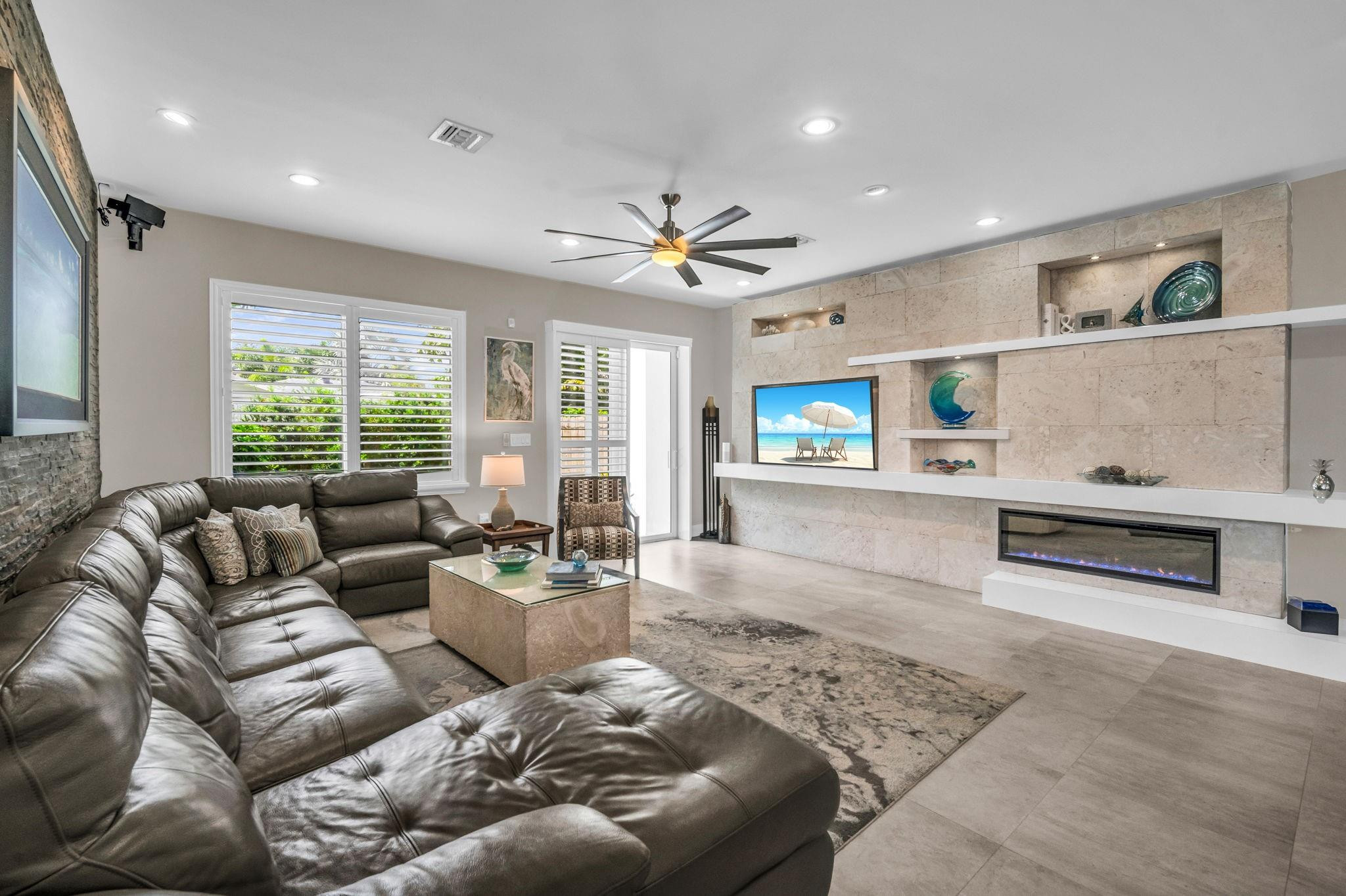 807 SW 7th, Fort Lauderdale FL 33315