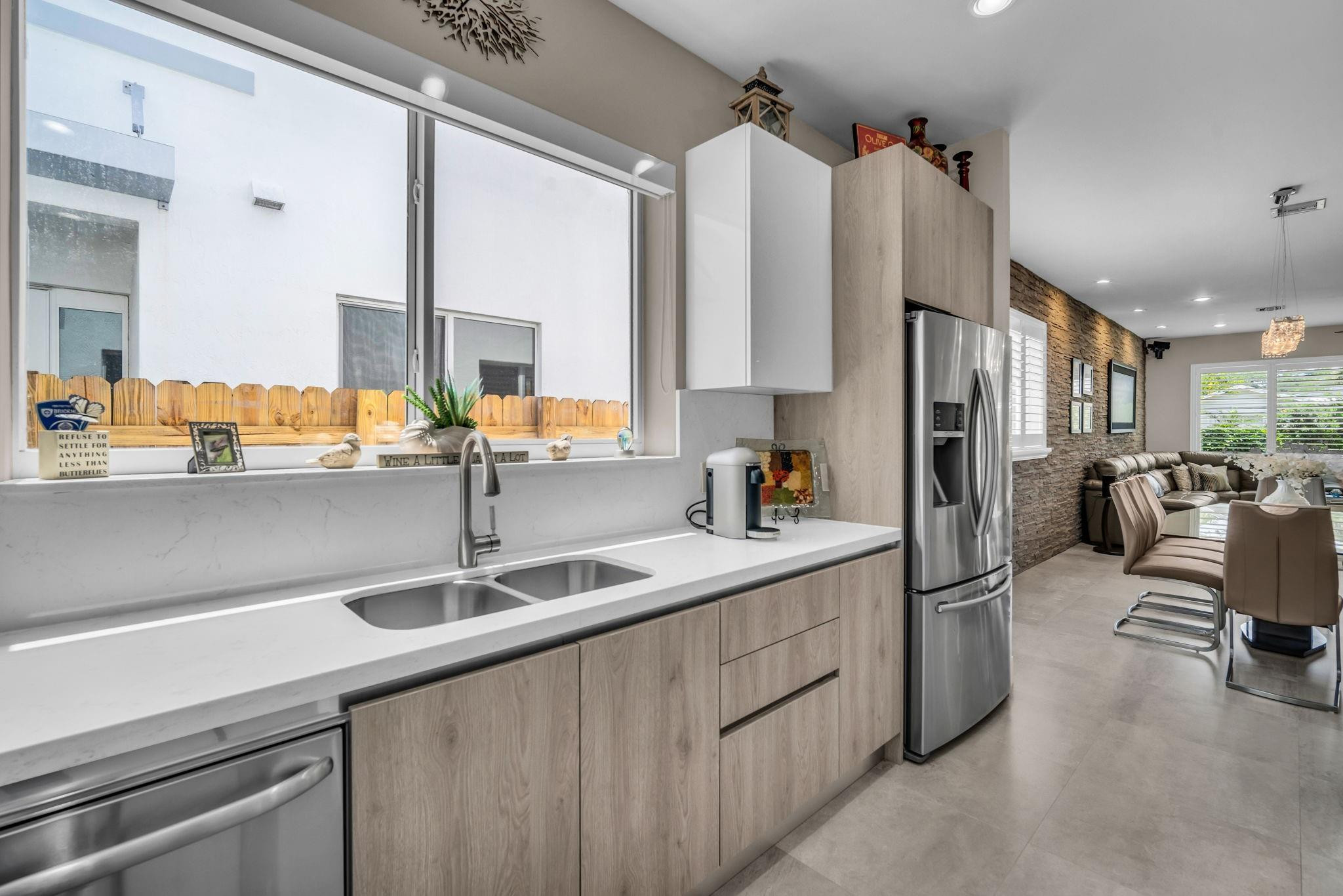 807 SW 7th, Fort Lauderdale FL 33315