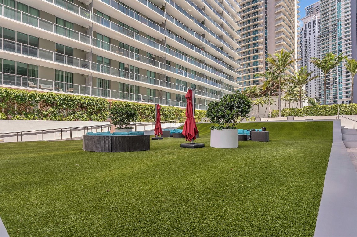 1111 SW 1st #1224N, Miami FL 33130