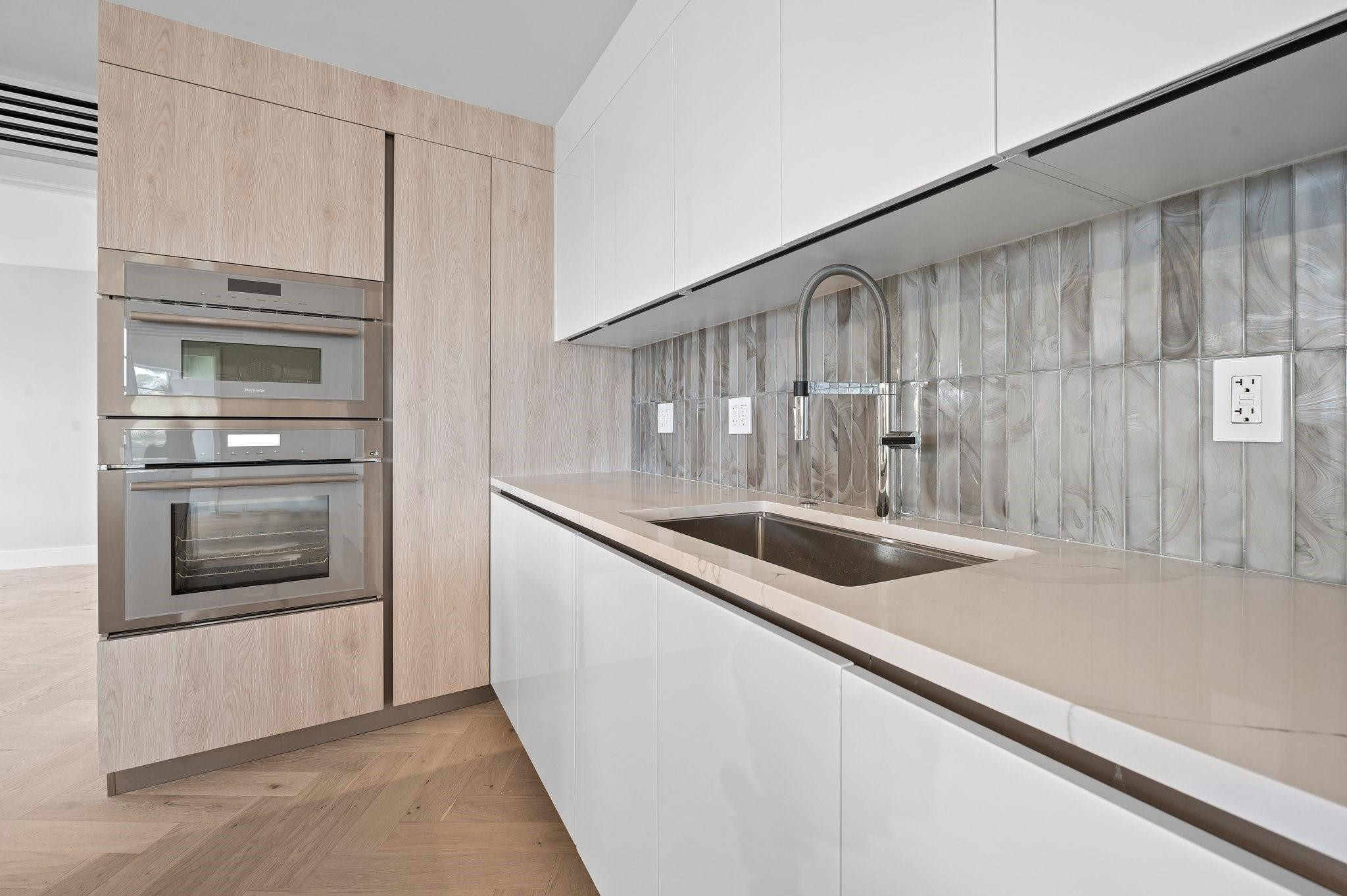 5100 Dupont #C3, Fort Lauderdale FL 33308