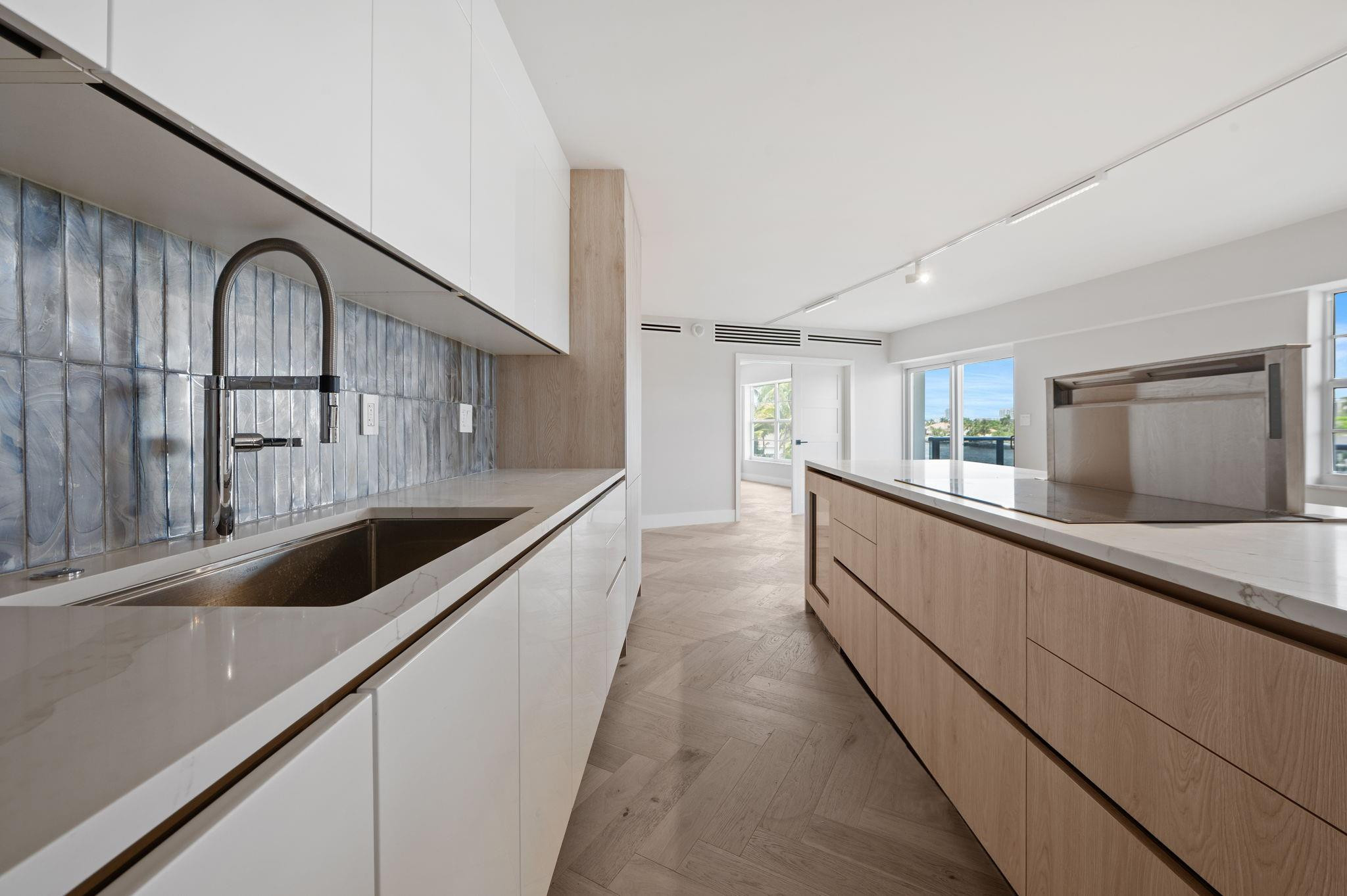 5100 Dupont #C3, Fort Lauderdale FL 33308