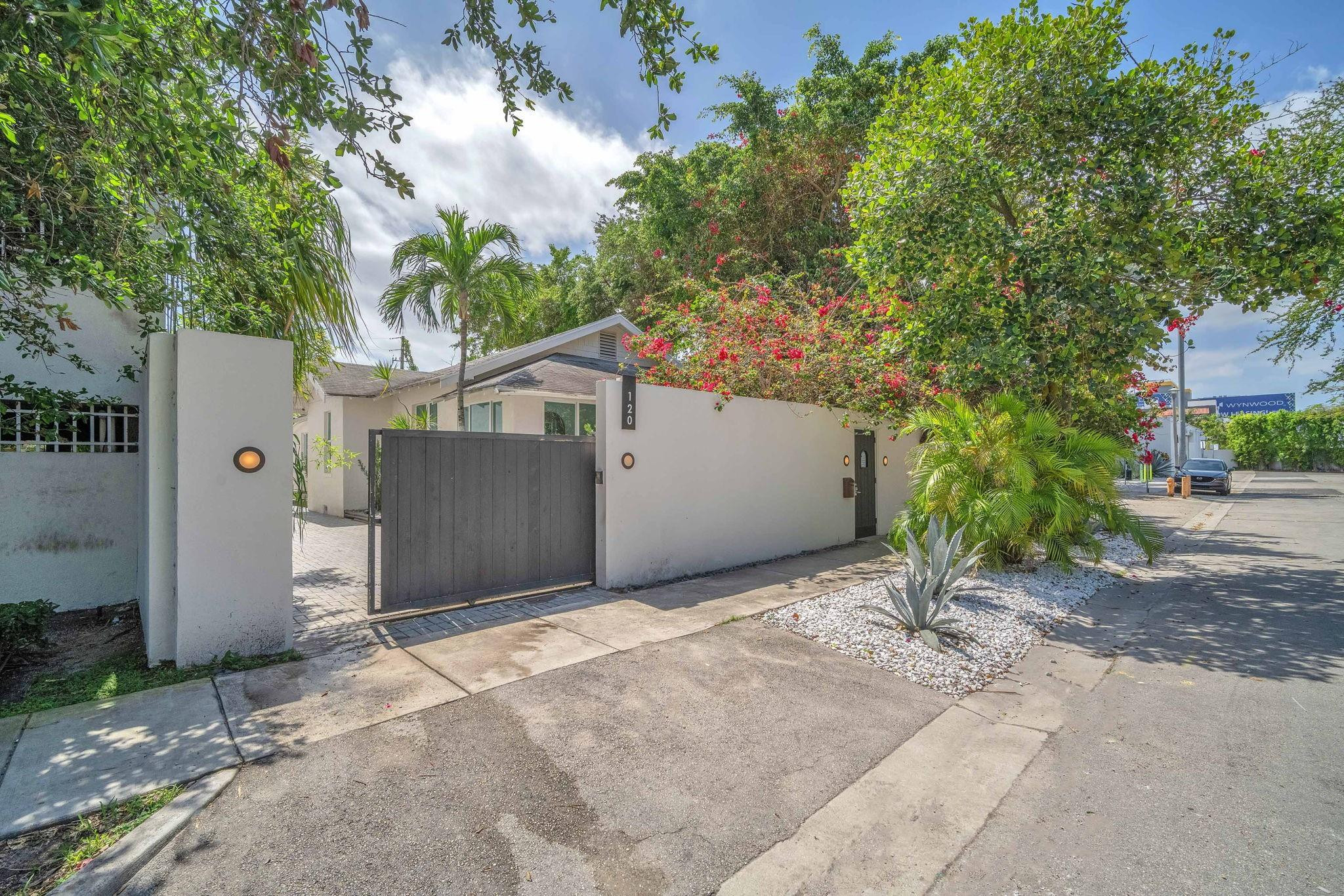 120 NE 25th, Miami FL 33137
