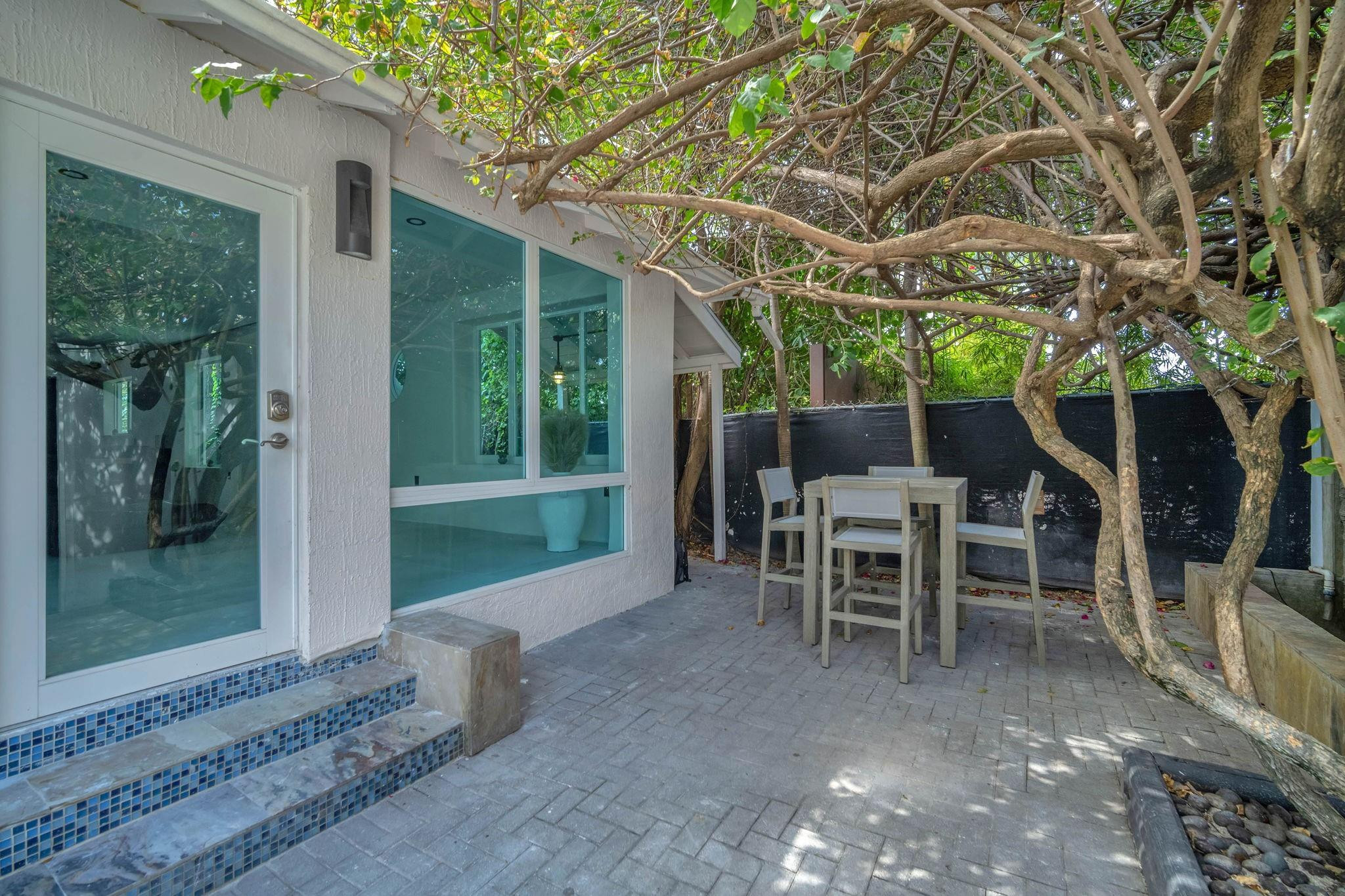 120 NE 25th, Miami FL 33137