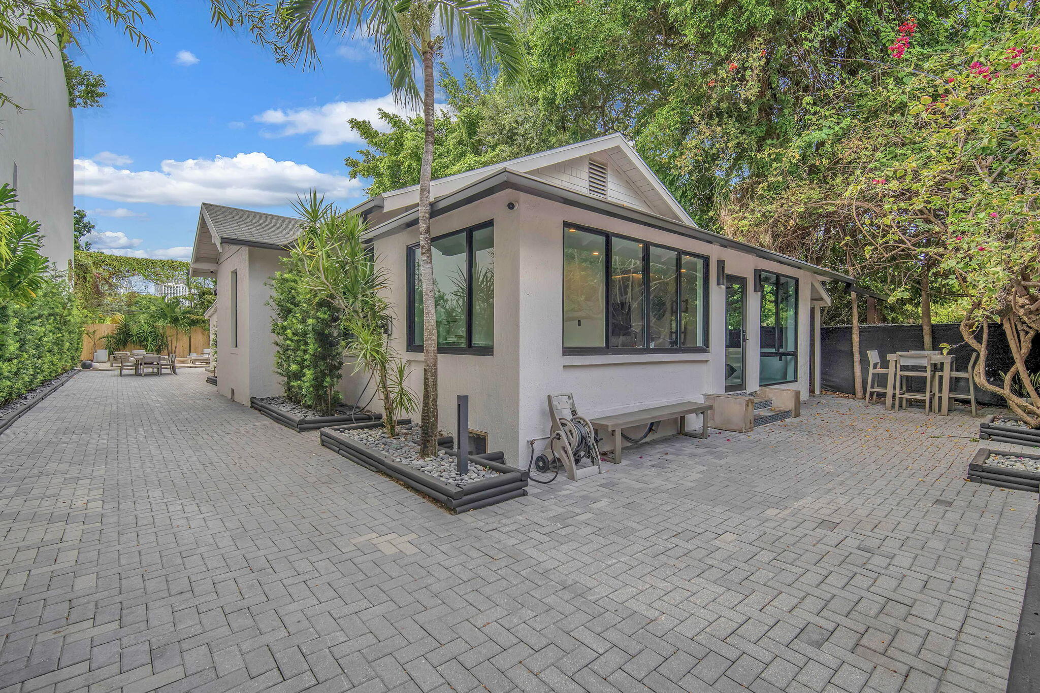 120 NE 25th, Miami FL 33137
