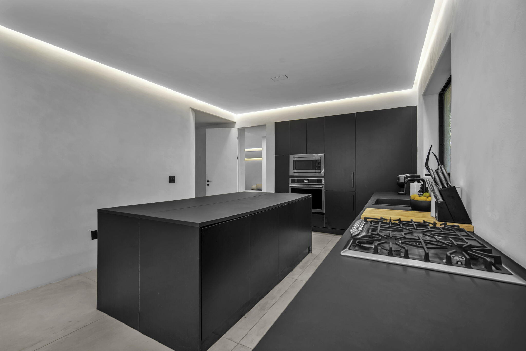 120 NE 25th, Miami FL 33137