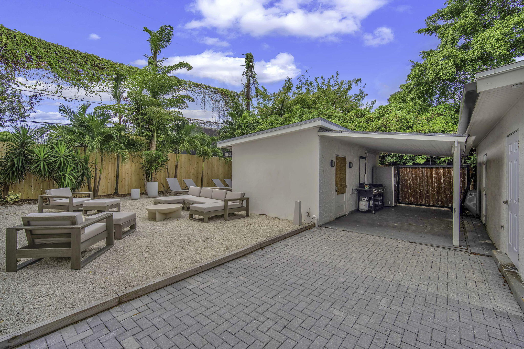 120 NE 25th, Miami FL 33137