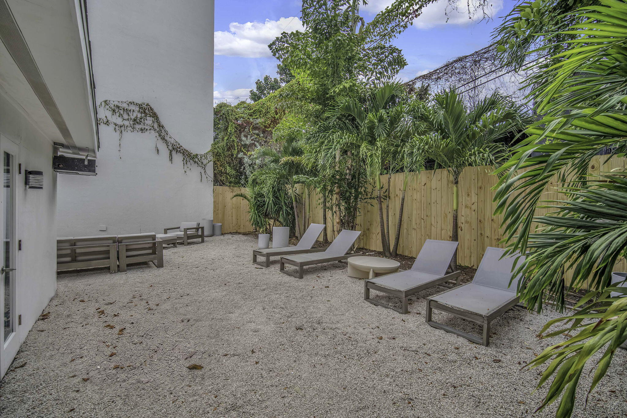 120 NE 25th, Miami FL 33137