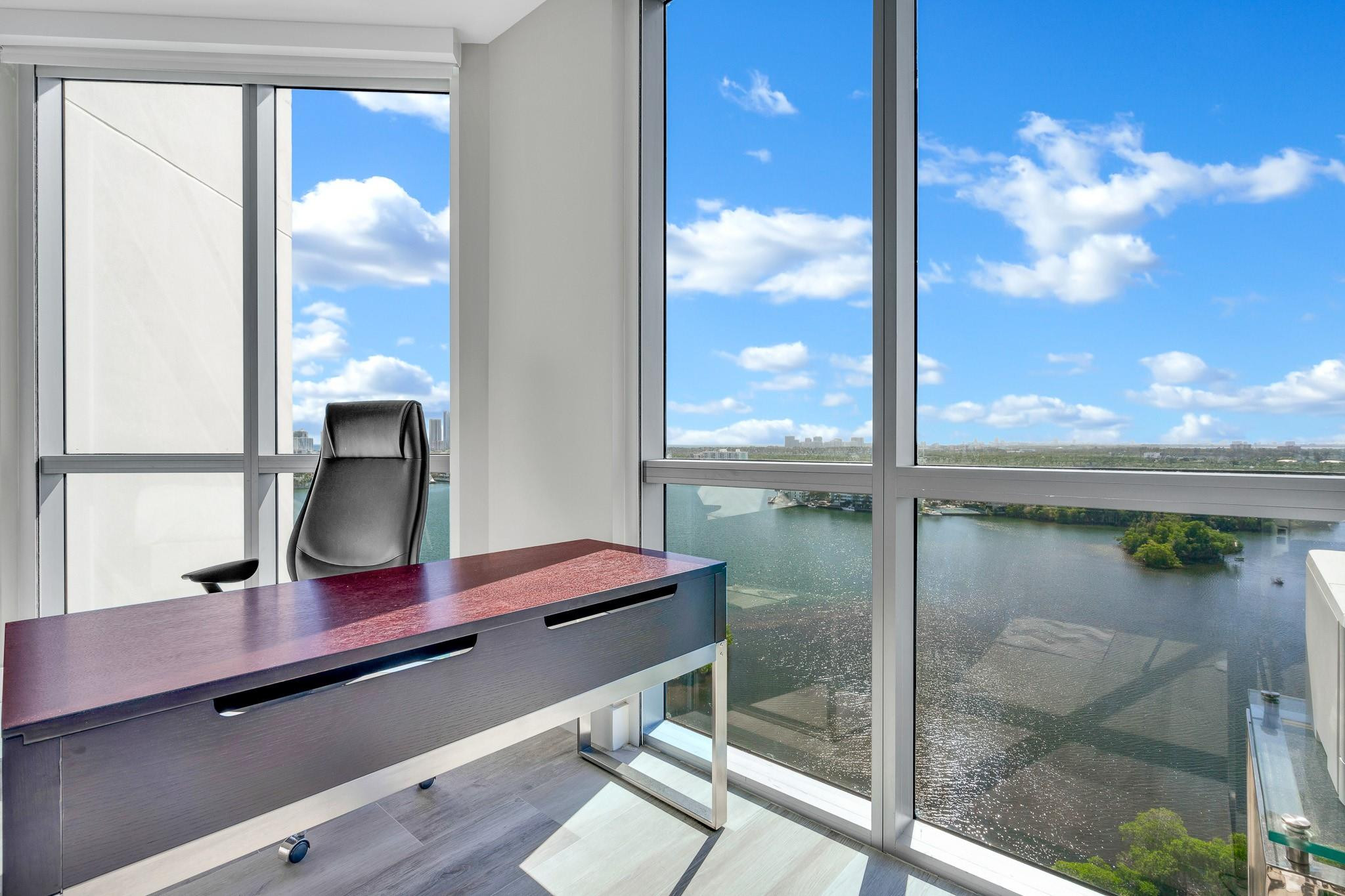 17111 Biscayne #1702, North Miami Beach FL 33160