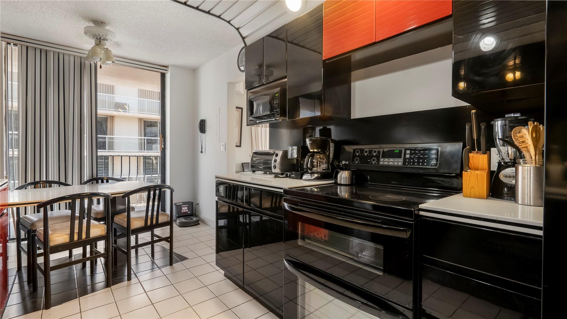 8877 Collins Ave #1107, Surfside FL 33154