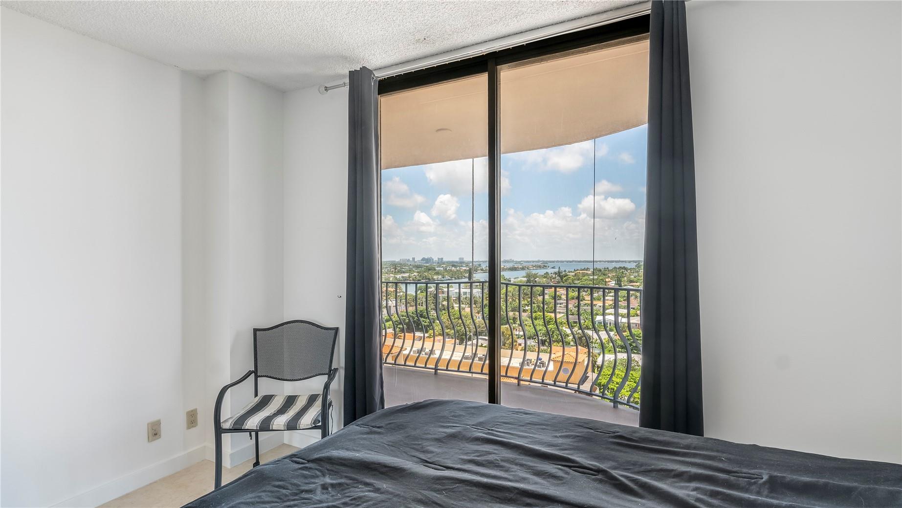 8877 Collins Ave #1107, Surfside FL 33154