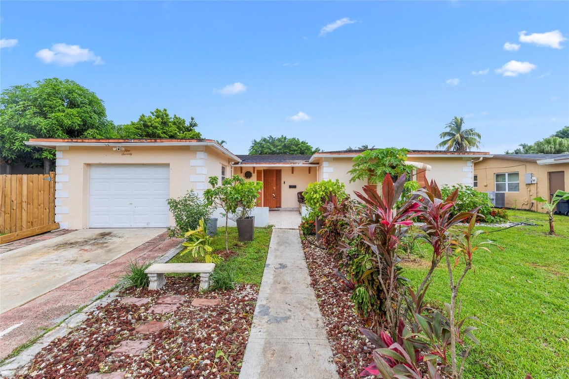 970 SW 67th, North Lauderdale FL 33068
