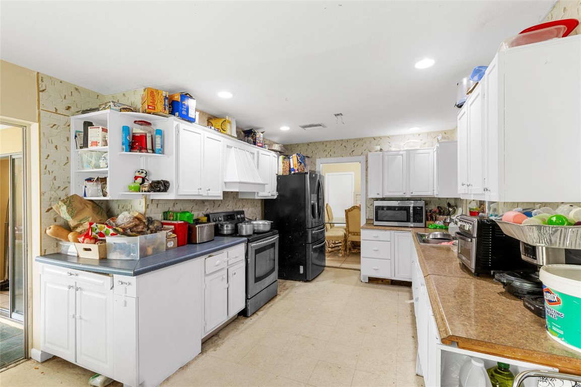 970 SW 67th, North Lauderdale FL 33068