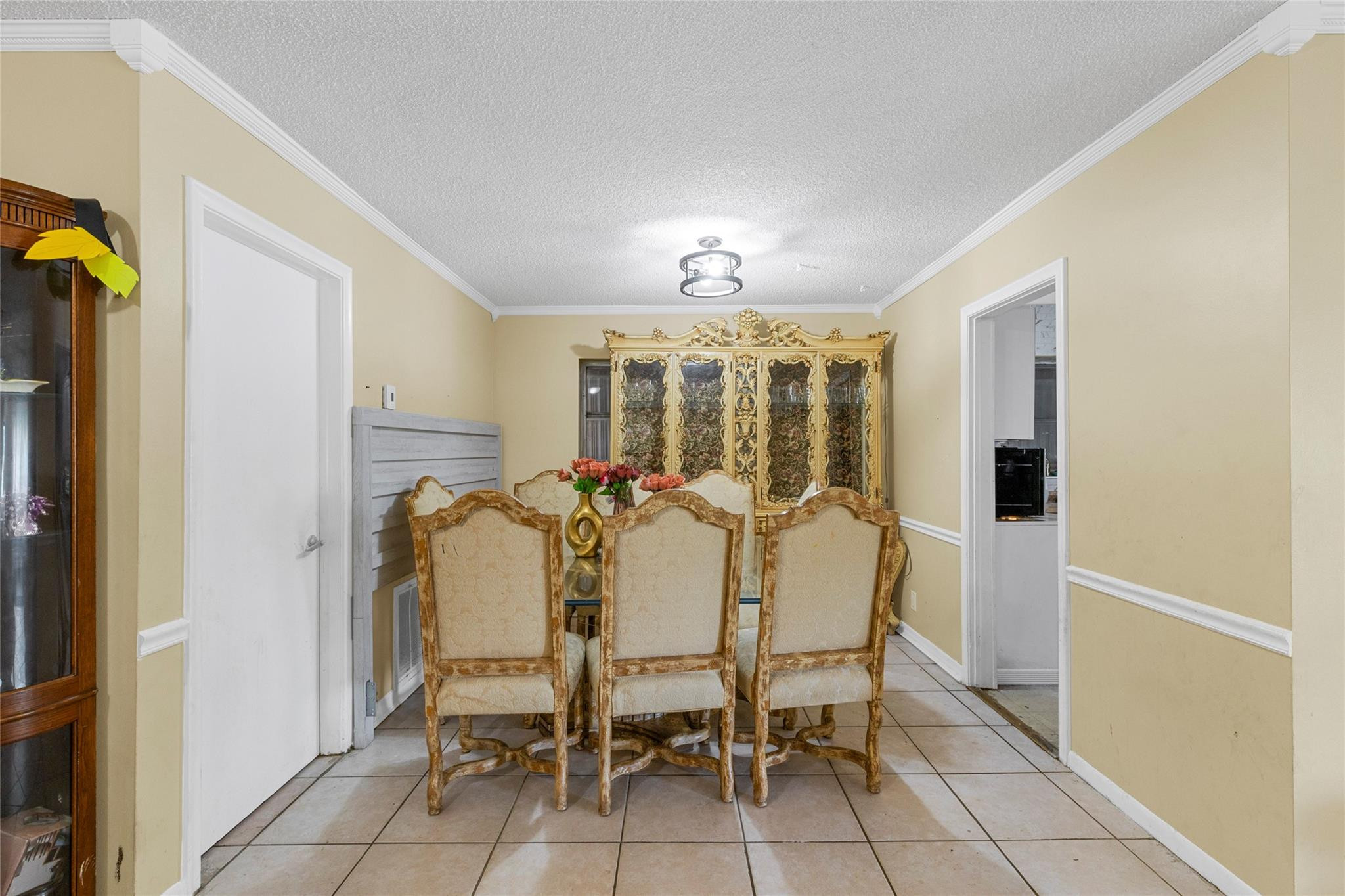 970 SW 67th, North Lauderdale FL 33068