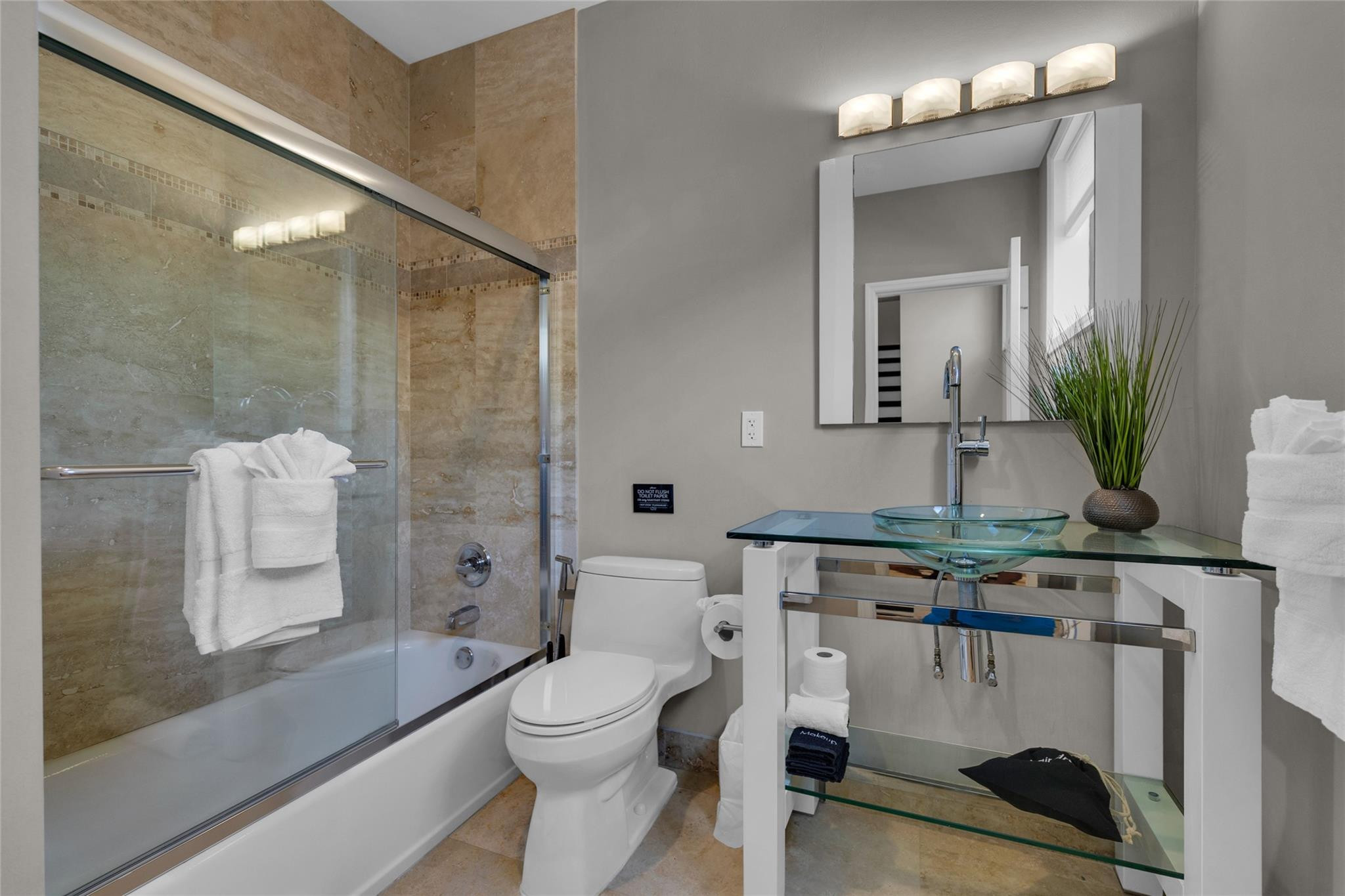 616 Riviera Isle, Fort Lauderdale FL 33308