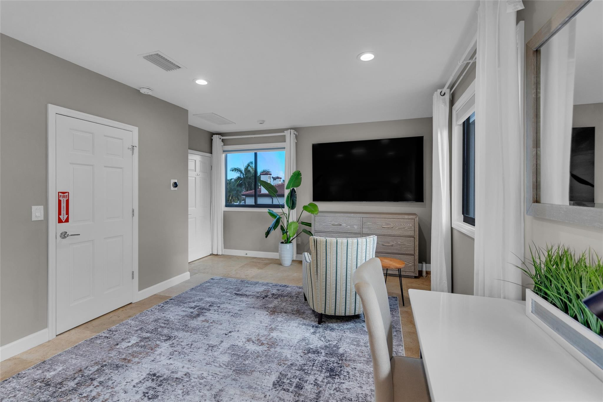 616 Riviera Isle, Fort Lauderdale FL 33308
